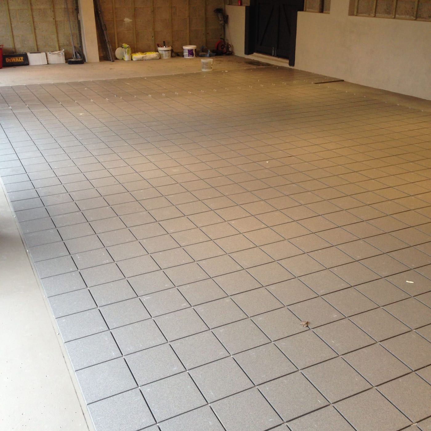 Garage Flooring Fitting