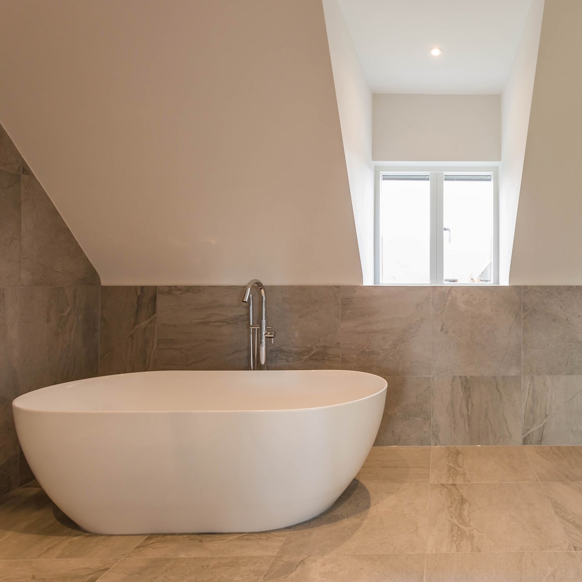 Professional Luxury Bathroom Tiling