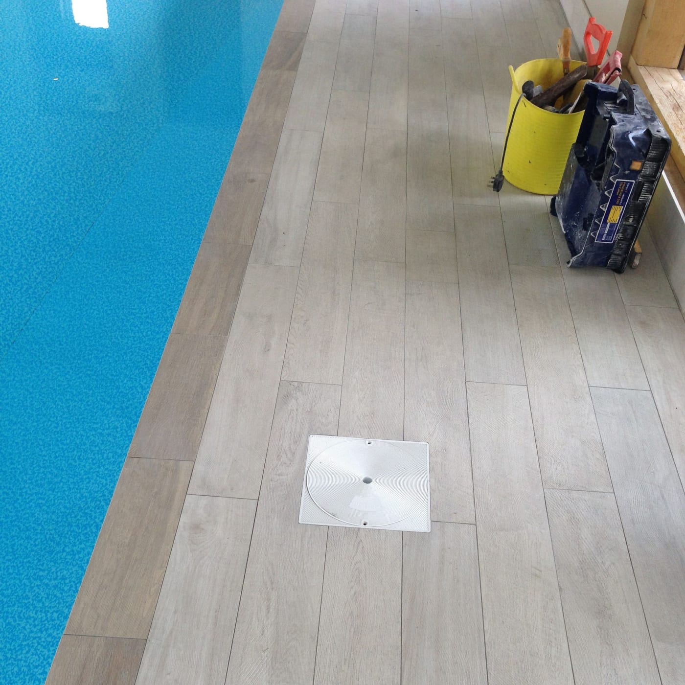 Swimming Pool Edge Tiling
